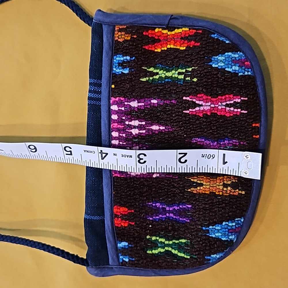 Guatemalan Huipil Crossbody Bag, an Artisanal Piece Crafted From Mayan Textiles - Picture 14 of 16